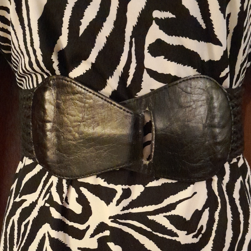 Chic Black Leather Elastic Belt